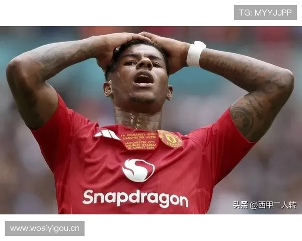 曼联战术体系缺乏稳定性：对竞争走势形成制约，阶段性考验或加剧